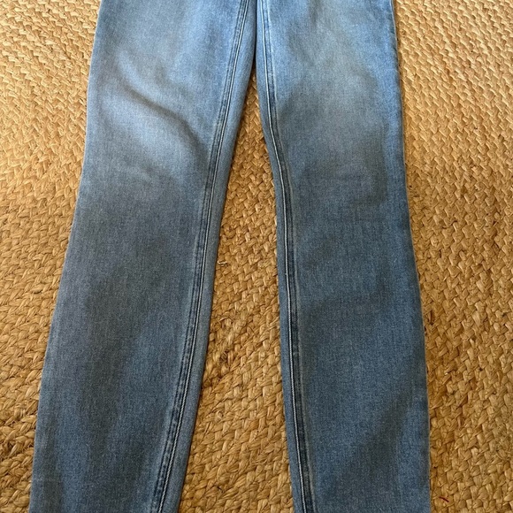 PAIGE Classic Blue Women's Jeans - Picture 5 of 12